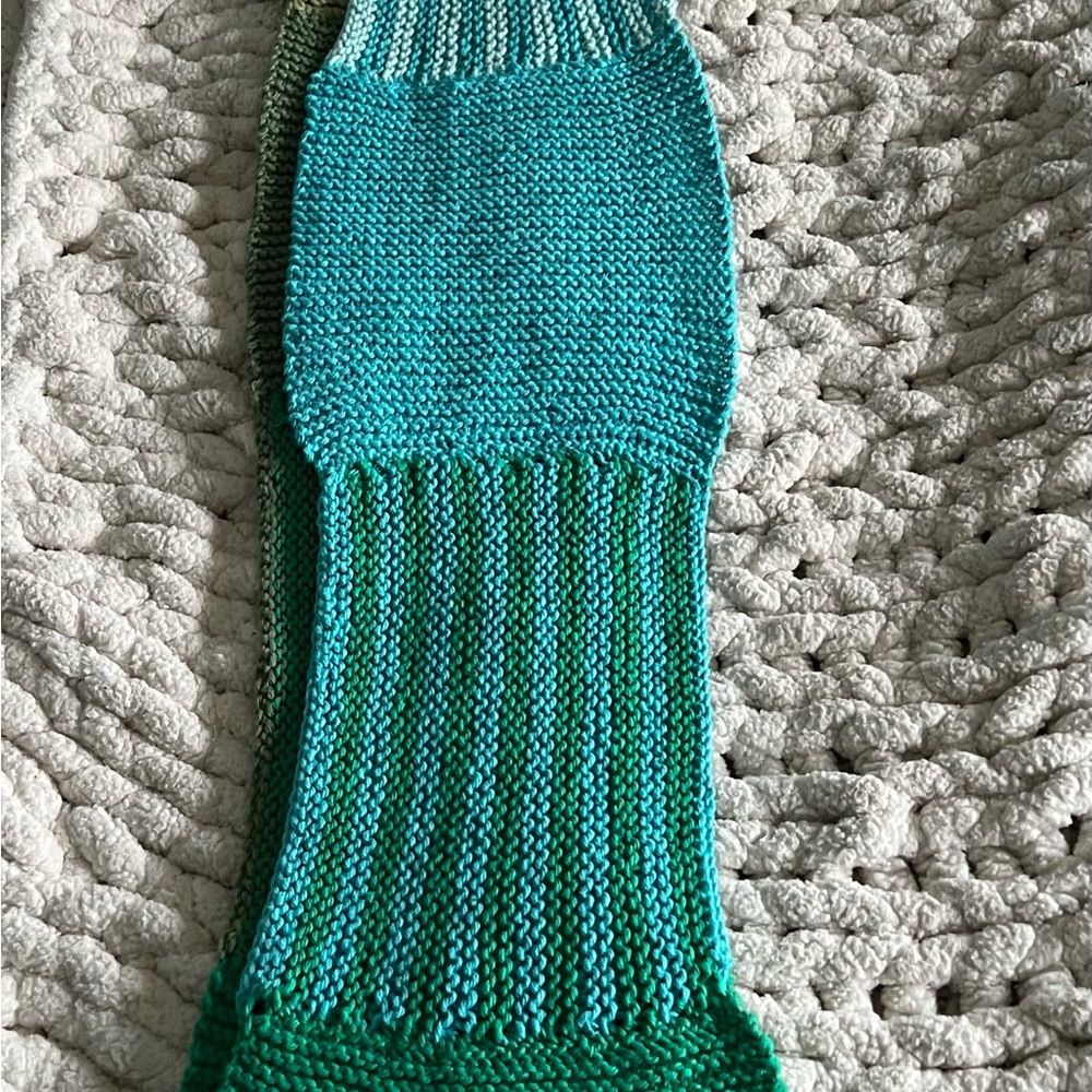 Hand knitted Scarf - Picture 7 of 7